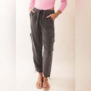 HEARTLOOM NAVY CARGO PANTS